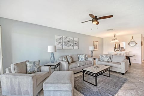 Crescent Royale Condominiums 102 House in Siesta Beach