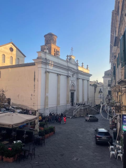 Nearby landmark, Place of worship