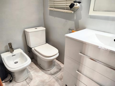 La habitación de Santa Eulalia Vacation rental in L'Hospitalet de Llobregat