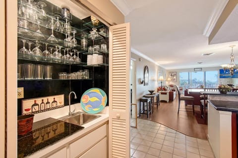 Crescent Royale Condominiums 2C House in Siesta Beach