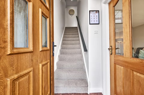 Enterprise Escape by Escape Ordinary House in Portstewart