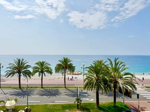 Nearby landmark, Day, Natural landscape, Balcony/Terrace, Beach, Sea view