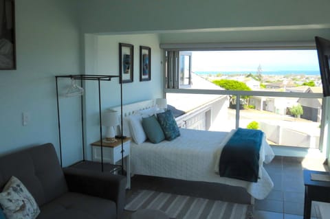 The Sundowner Room Bed and Breakfast in Western Cape