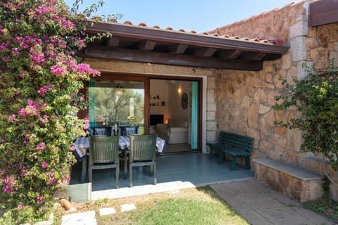 Villa immersa nella natura -Piscina condivisa- Apartment in Sardinia