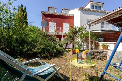 Property building, Garden