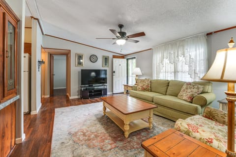 Well and Cellar Near Kanawha River and ATV Trails! House in West Virginia