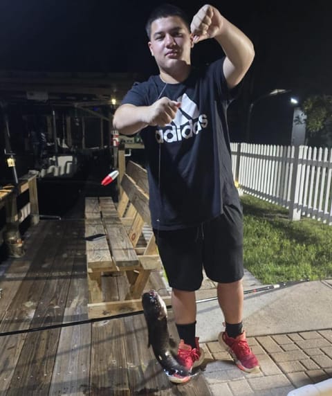FREE Boat to use, Fish from the dock Fur babies ok House in Florida