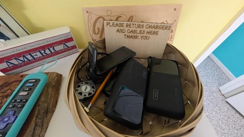 FREE Boat to use, Fish from the dock Fur babies ok House in Florida