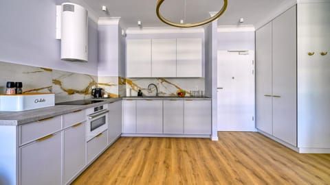 Rezydencja Niechorze D205 Classik z Basenem, Sauną, Jacuzzi, przy samej PLAŻY - 5D Apartments Apartment in West Pomeranian Voivodeship, Poland