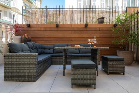 Patio, Balcony/Terrace