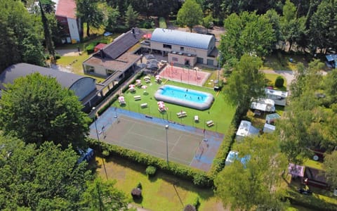 Camping Het Veen Campground/ 
RV Resort in North Brabant (province)