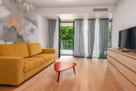 TV and multimedia, Living room