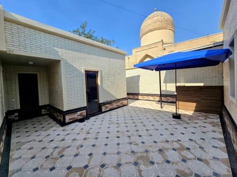 Inner courtyard view