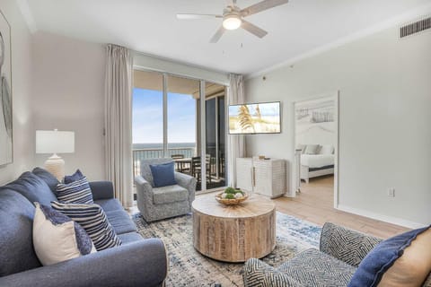 Spanish Key 504 next to Flora-Bama Sleeps 8 House in Ono Island