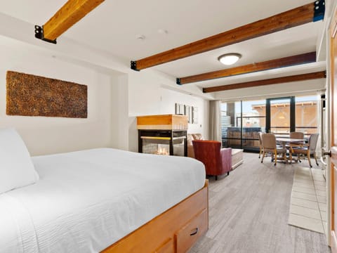 Living room, Bedroom