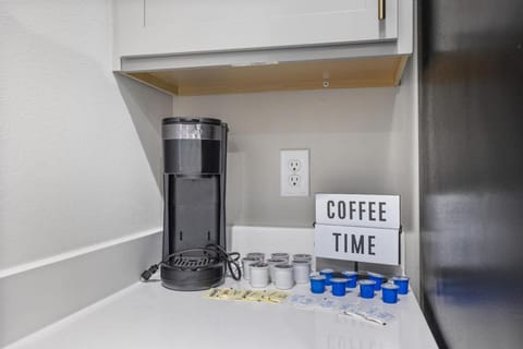 Coffee/tea facilities