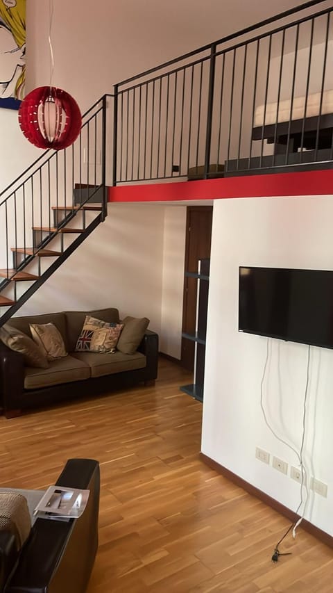 Pop loft pleasant stay Apartment in Milan