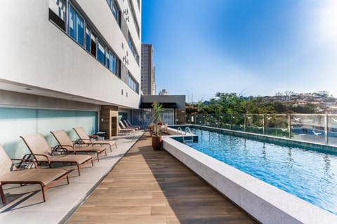 Facade/entrance, Swimming pool