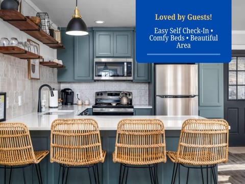 River Access Pet Friendly Fishing BBQ Sleeps 5 House in Kyle