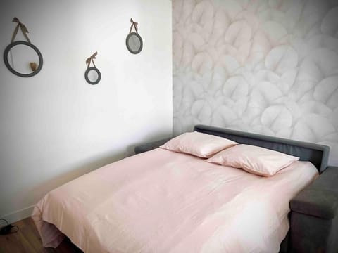 Chaleureux appartement avec parking gratuit Apartment in Caen