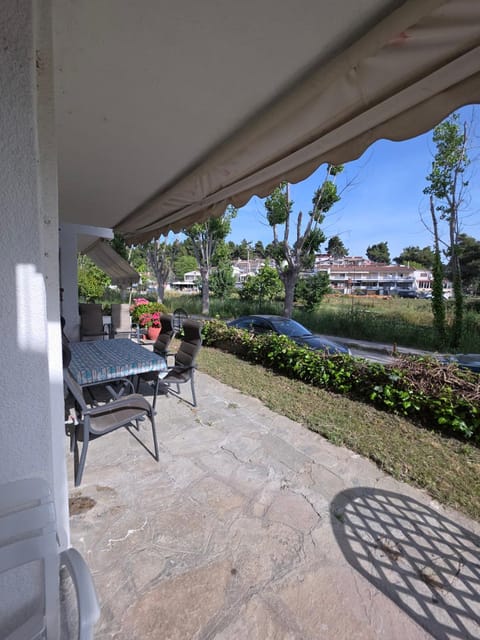 Patio, Garden, Balcony/Terrace, Garden view