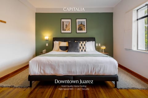Bed, Photo of the whole room, Bedroom, Text overlay