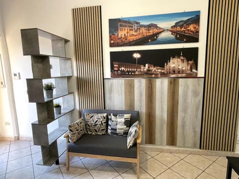 Seating area, kitchen