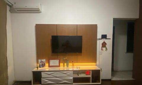 TV and multimedia, internet, air conditioner