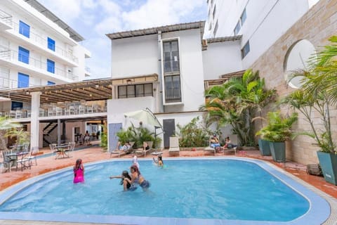Swimming pool