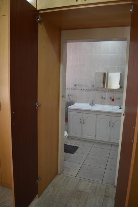 Pualani Self Catering Apartment in Cape Town