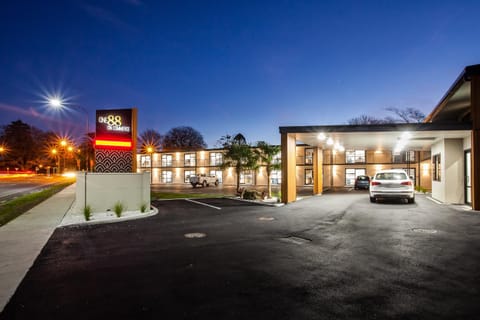 Area and facilities