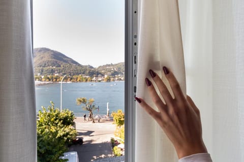 Nearby landmark, Day, Natural landscape, View (from property/room), Lake view