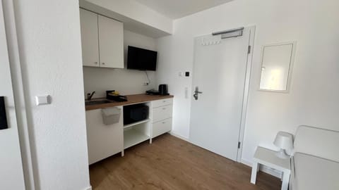 TV and multimedia, Kitchen or kitchenette, oven