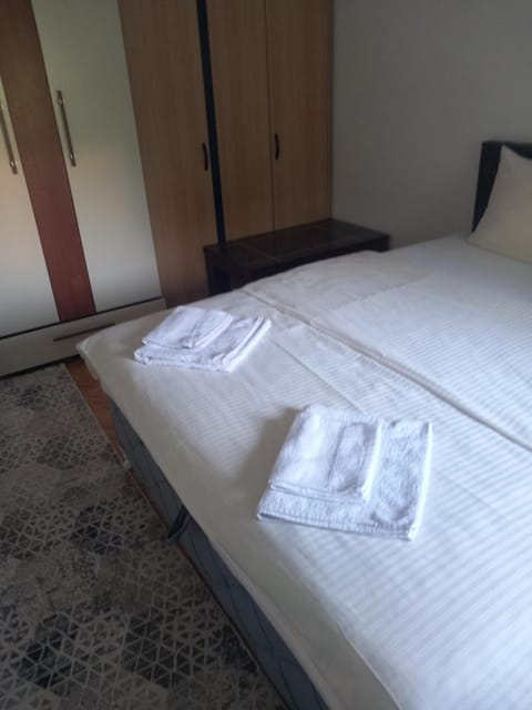 Emir Apartman 3 Apartment in Dubrovnik-Neretva County