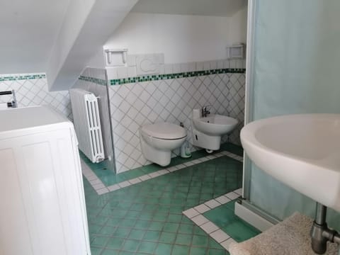 Toilet, Bathroom, bidet