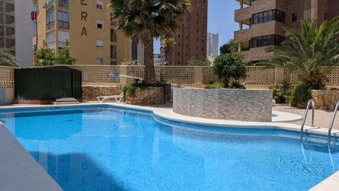 Swimming pool, Swimming pool