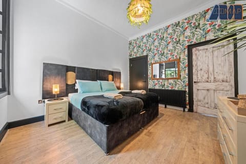 Modern 2 Bed Sleep 4 In Gourock House in Greenock