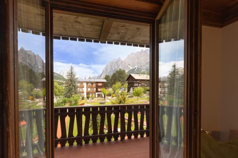Garden, View (from property/room), Balcony/Terrace, Garden view, Mountain view