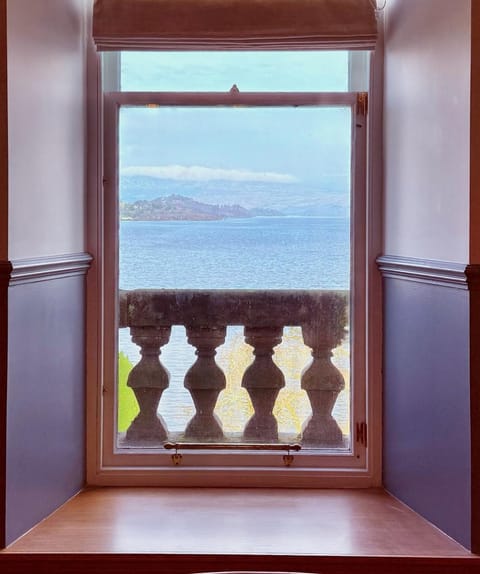 No 8 Lomond Castle Apartment in Scotland