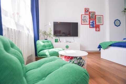 TV and multimedia, Living room