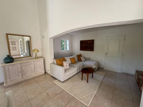 Villa Domaine 4 seasons Valbonne Villa in Valbonne