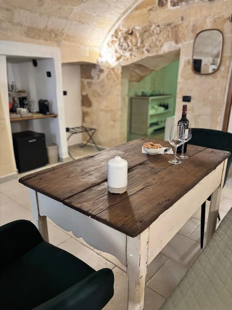 La Nicchia-camera nel centro storico di Manduria Love hotel in Manduria
