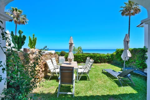 Patio, Garden, Garden view