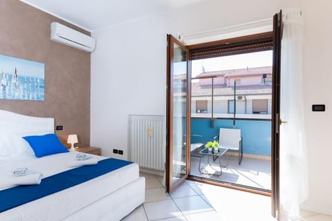 Vivere Pescara Penthouse Sea View, 2 Suites, 2 Baths, Central Apartment in Pescara