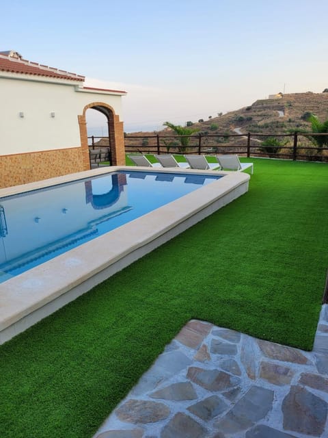 Garden, Swimming pool