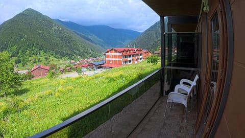 Property building, Spring, Day, Natural landscape, View (from property/room), Balcony/Terrace, Mountain view