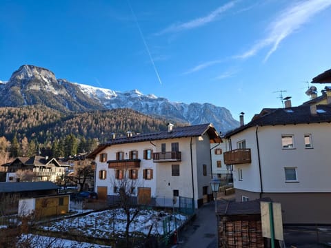 Inner Holiday Dolomites Hostel in Dimaro