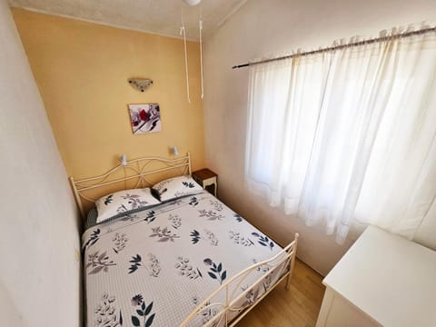 Apartments Carmen Vinisce Apartment in Split-Dalmatia County