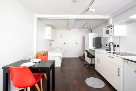 DeLuxe Studio Rénové, Parking Gratuit, MULHOUSE CENTRE Apartment in Mulhouse