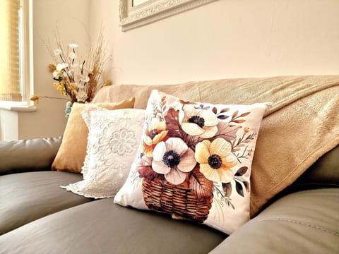 Sweet Rose Guest House Room 3 Bed and Breakfast in Oxford